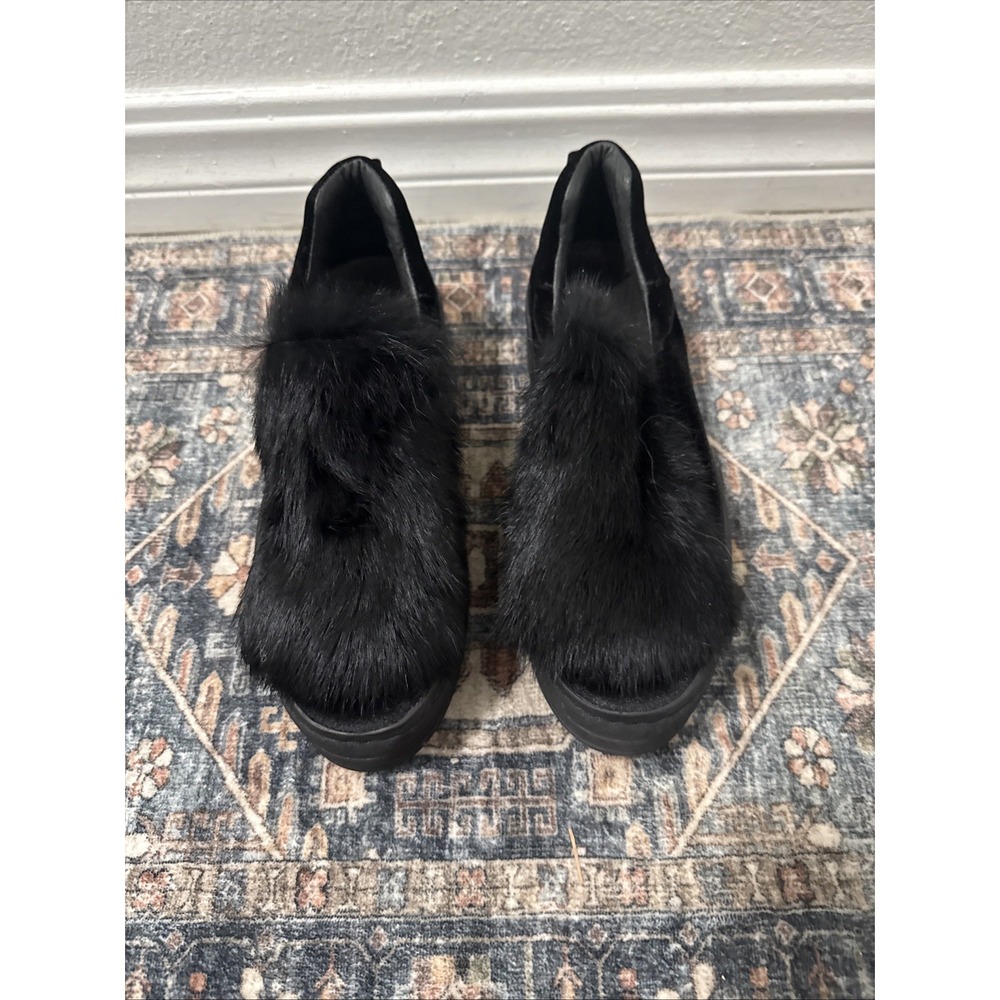 Womens 6 36 Gabriella Michel Black Velvet Rabbit Fur Platform‎ Slip On Sneaker